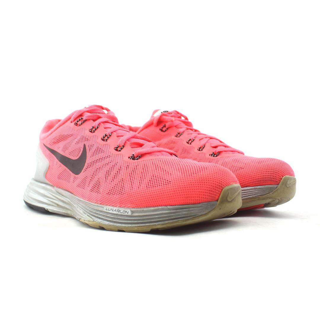 LUNARGLIDE 6