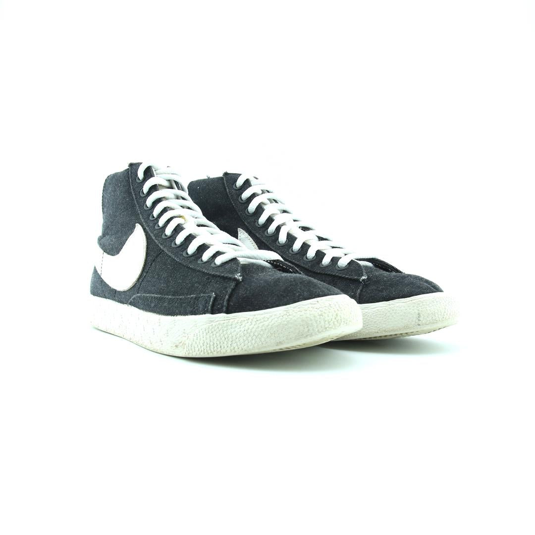 BLAZER MID