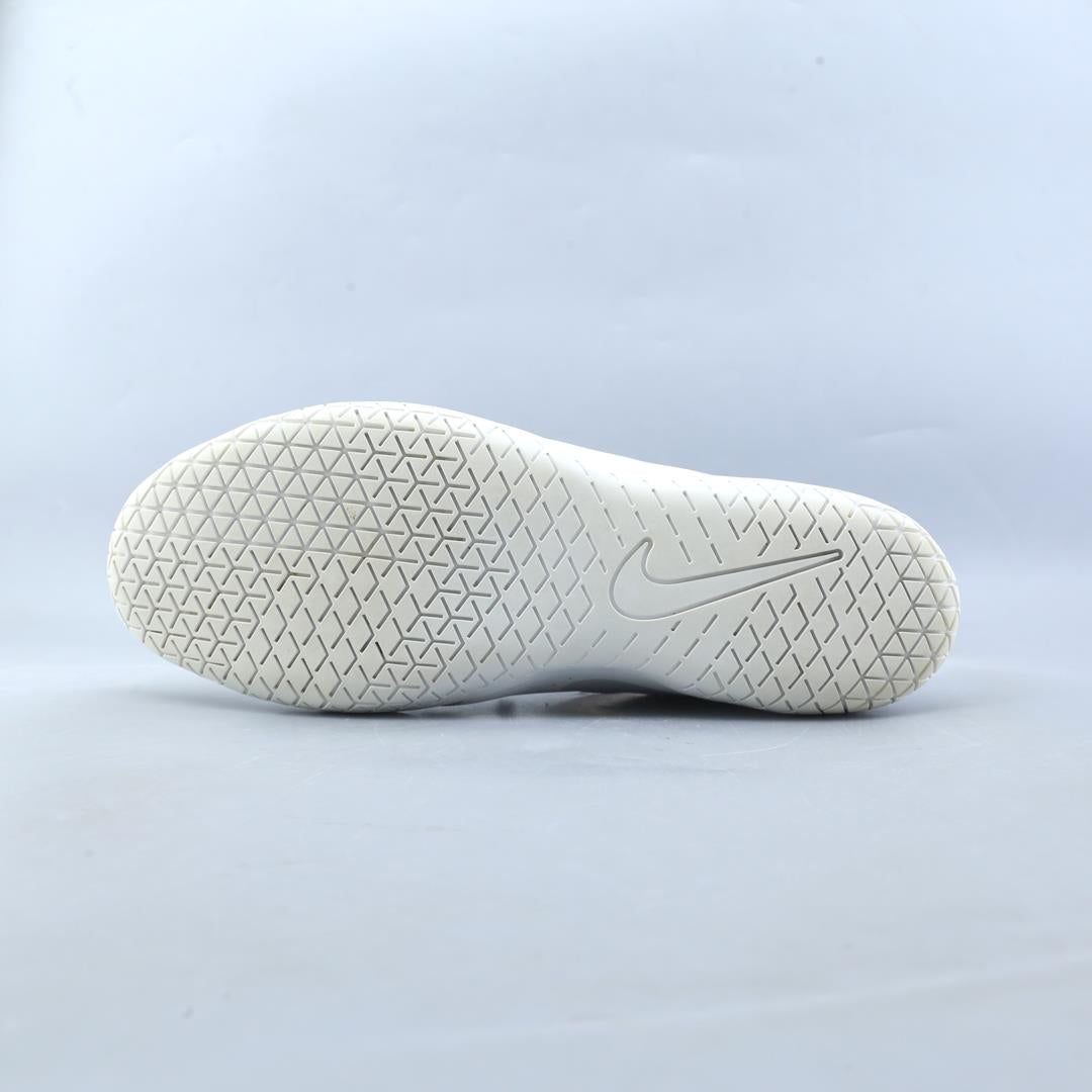 SIDELINE IV