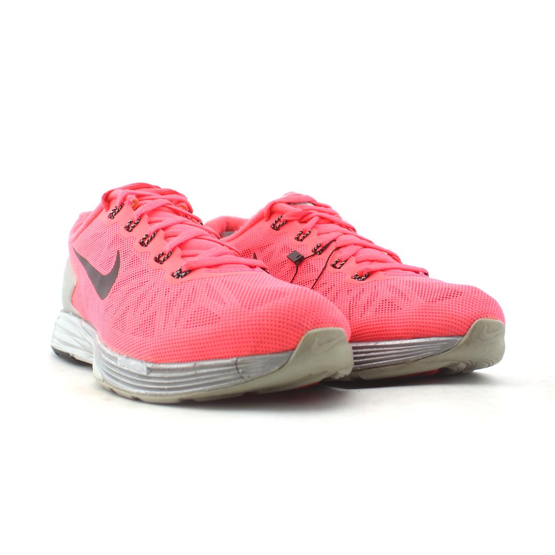LUNARGLIDE 6