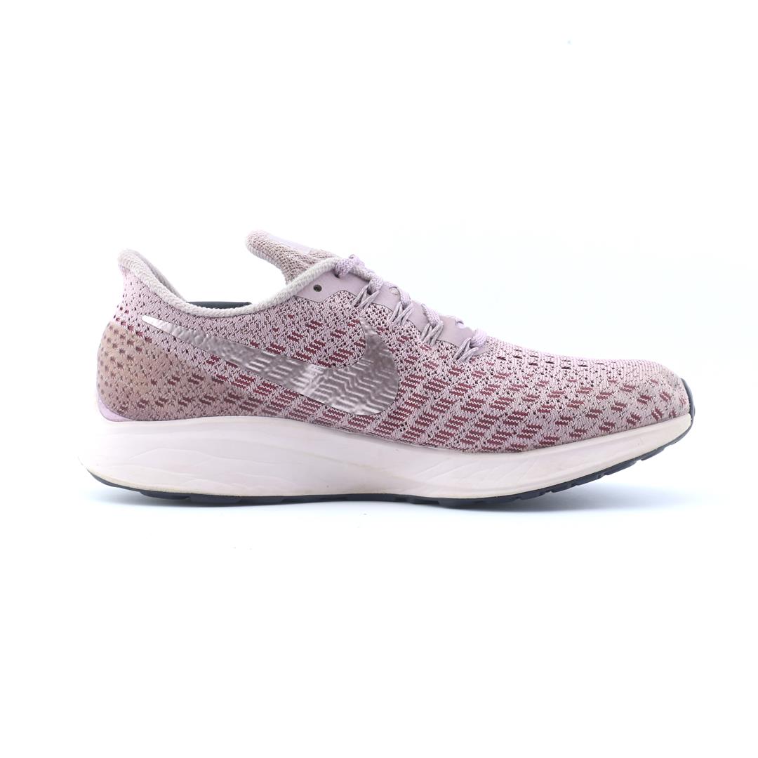 AIR ZOOM PEGASUS 35