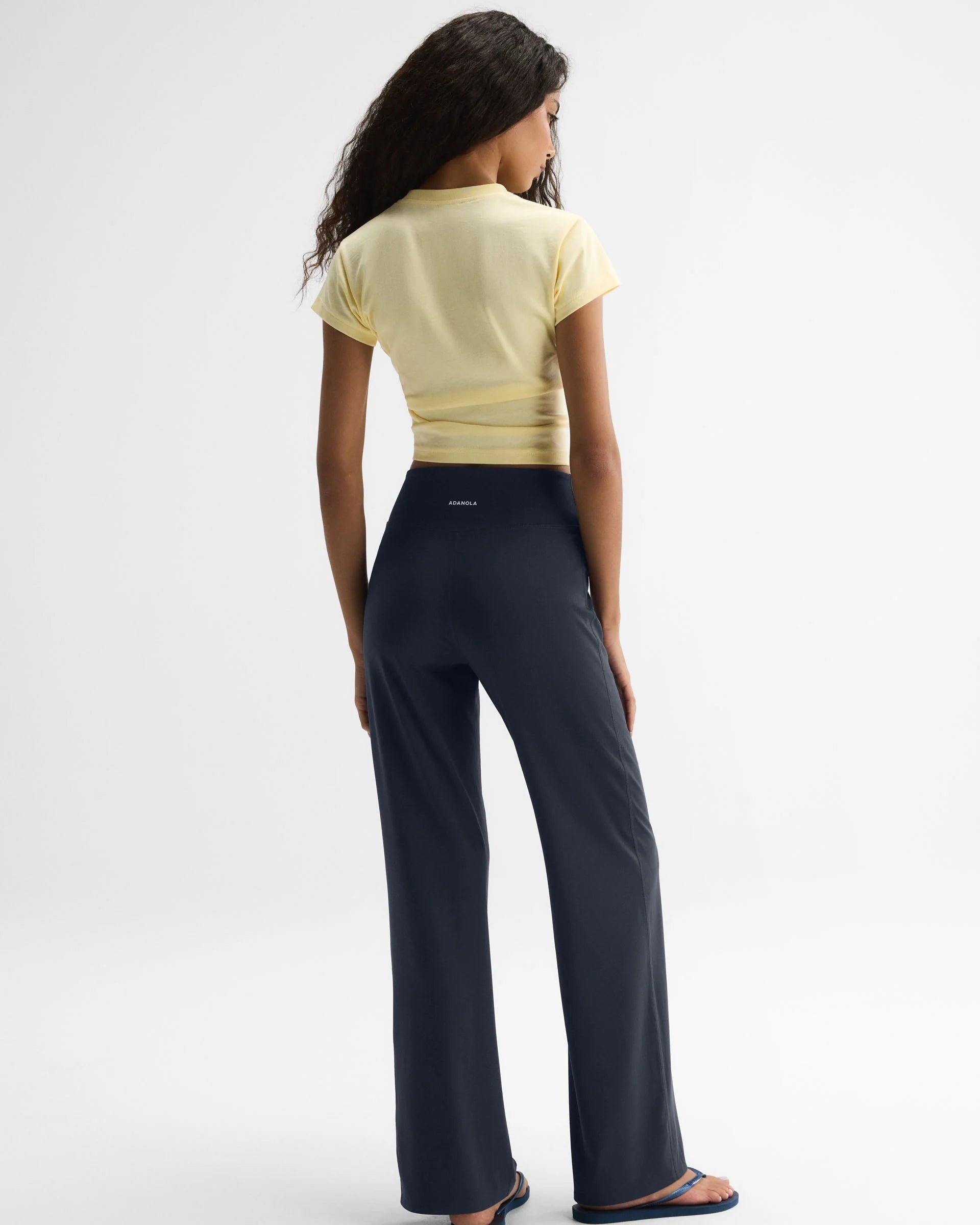 Straight Leg Yoga Pant - Midnight Blue