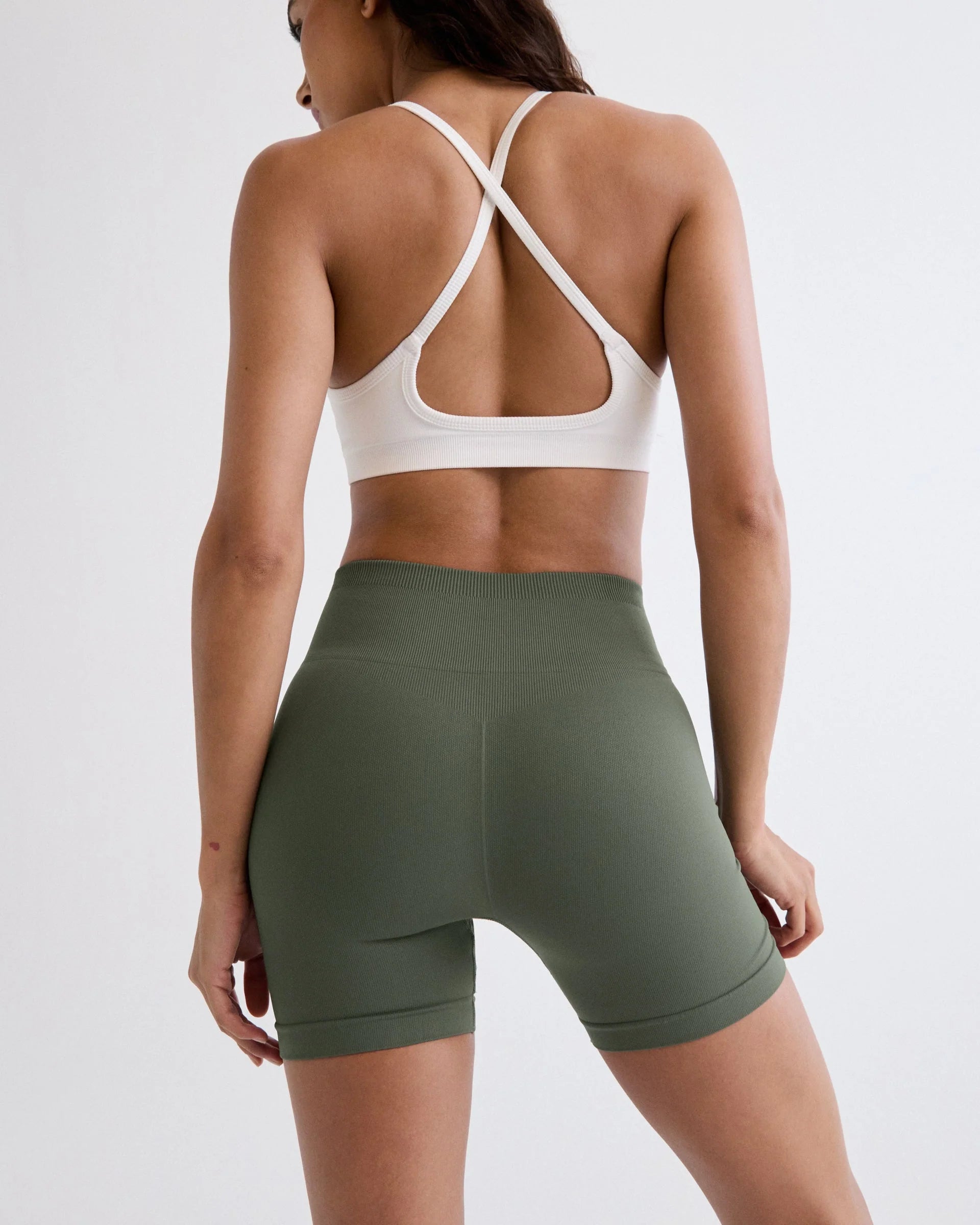 Classic Seamless Crop Shorts - Thyme Green