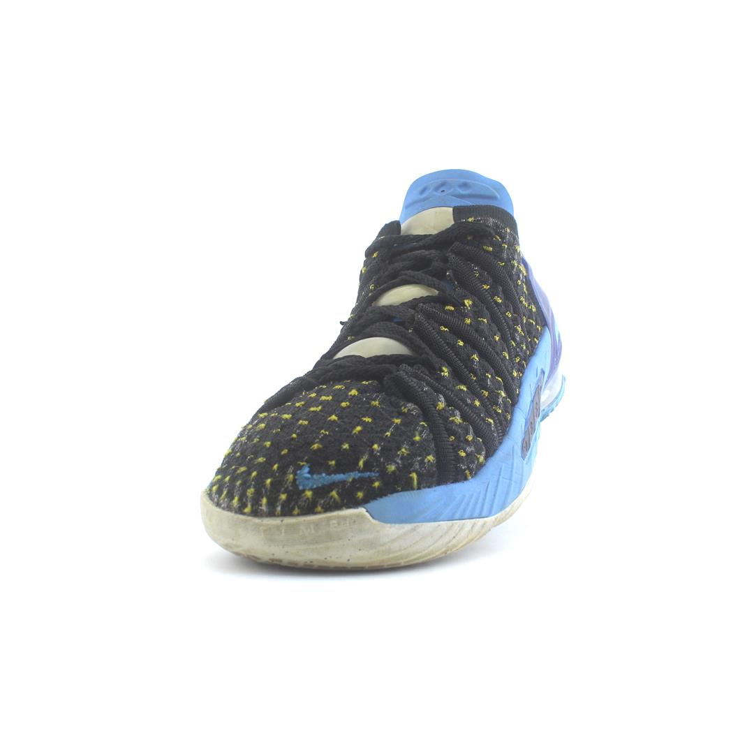 LEBRON 18