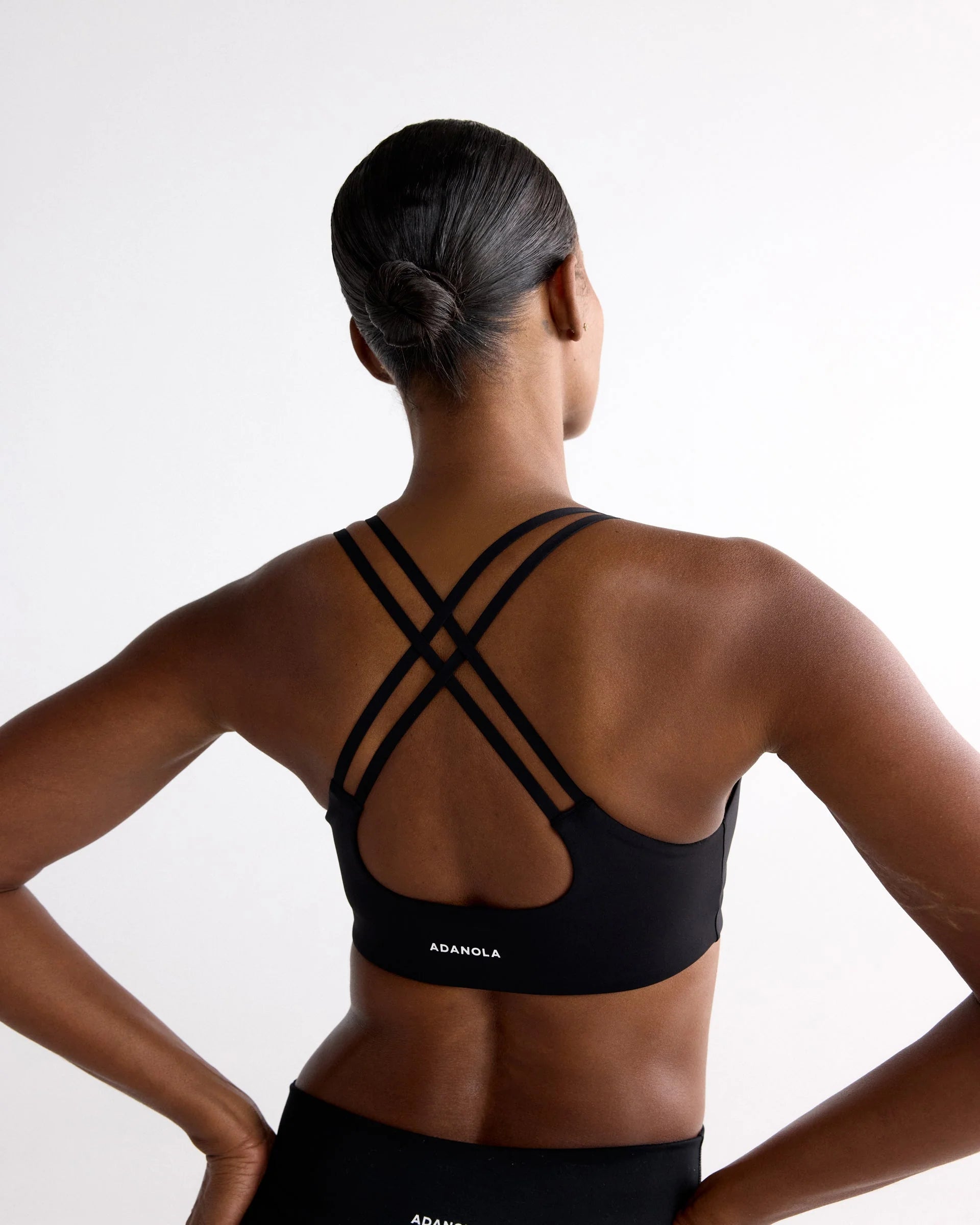 Ultimate Cross Back Bra - Black
