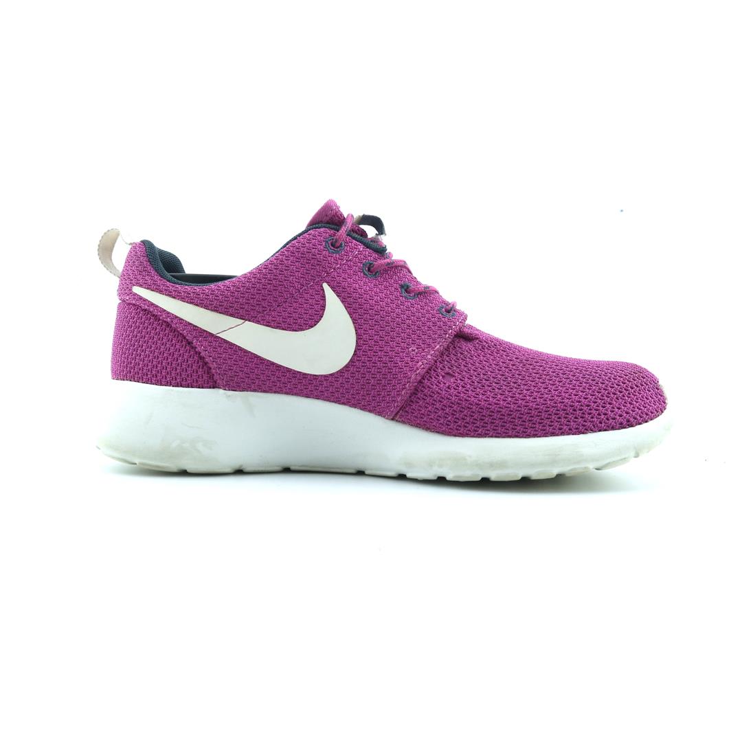 ROSHE ONE
