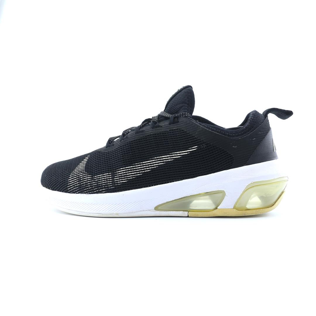 AIR MAX FLY