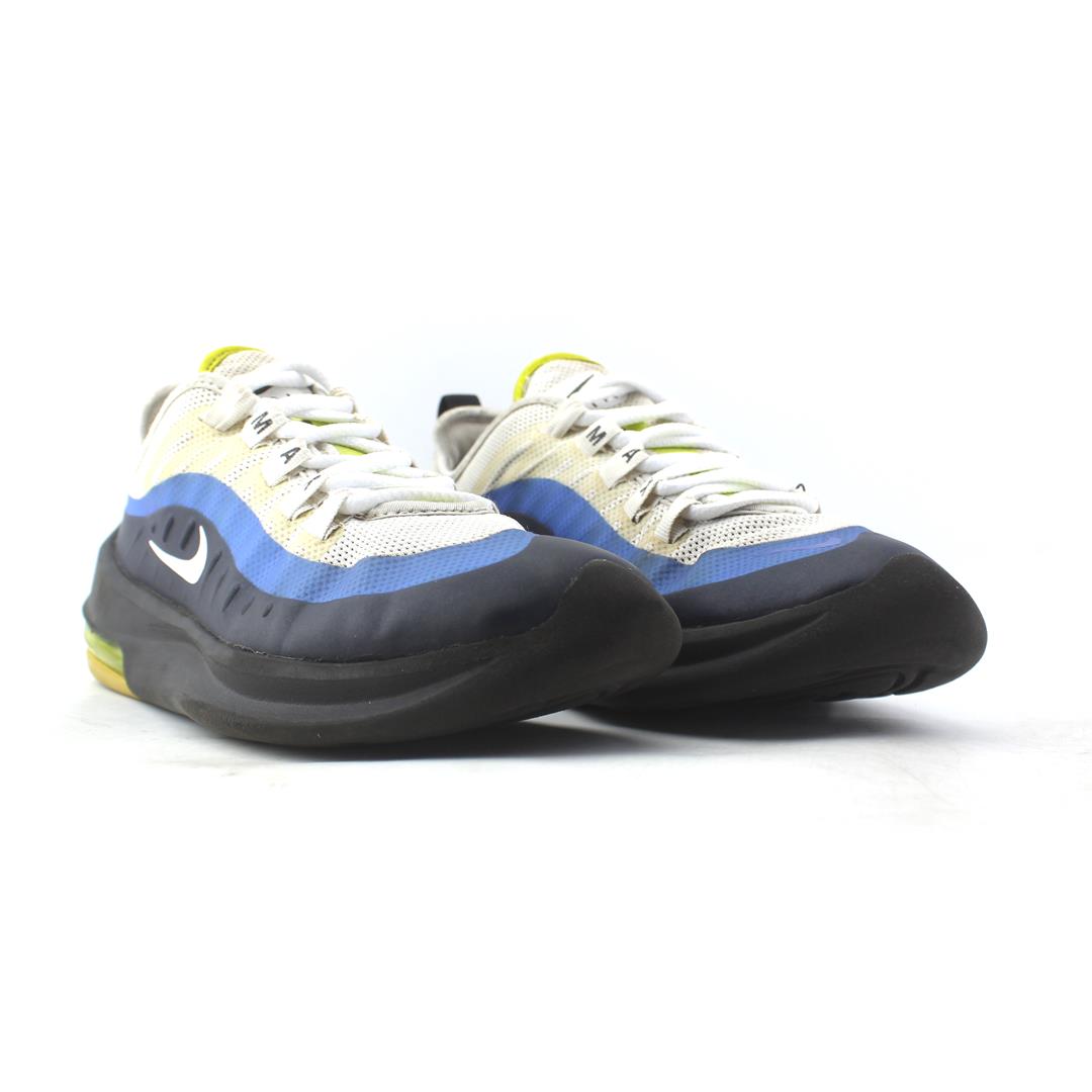 AIR MAX AXIS