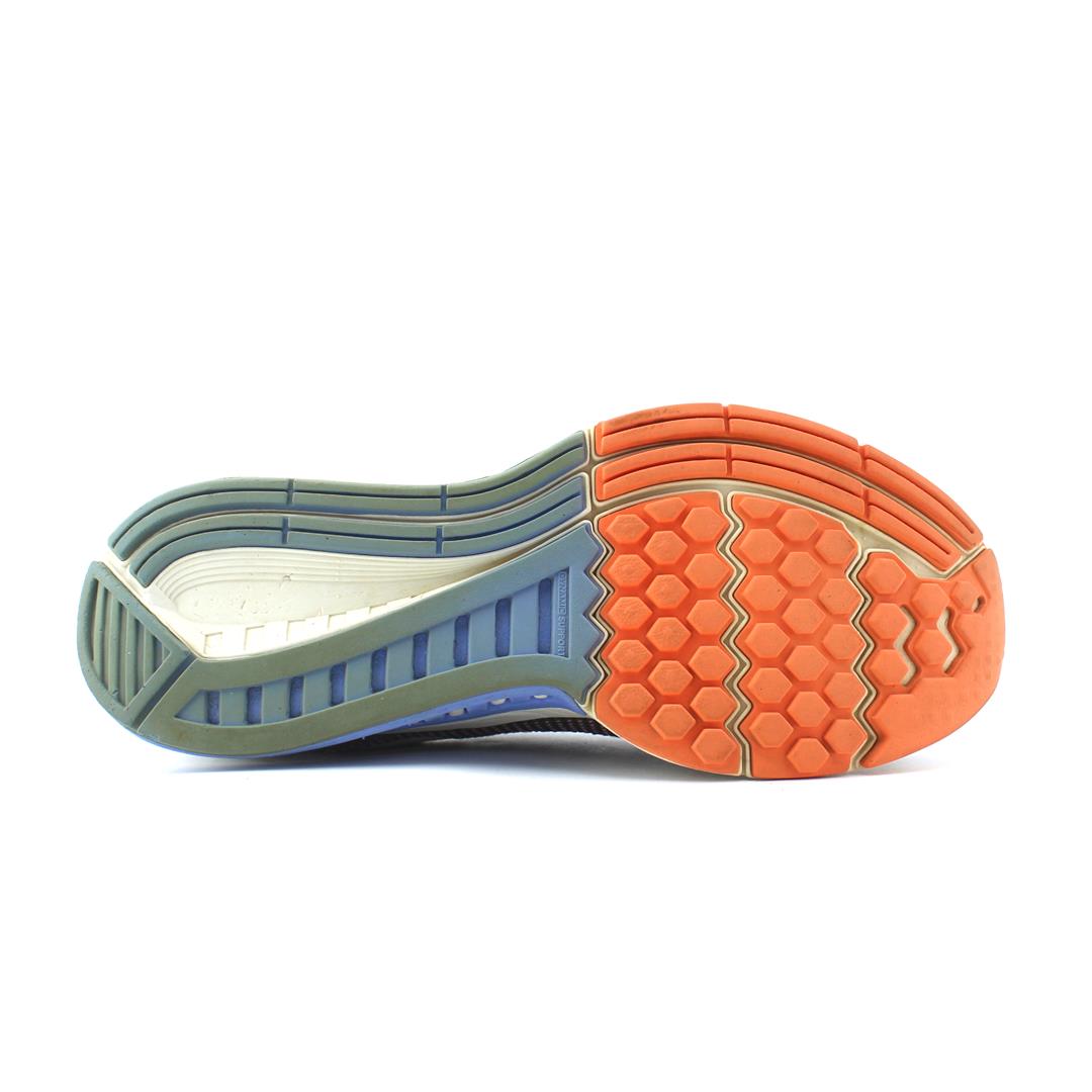 AIR ZOOM STRUCTURE 19