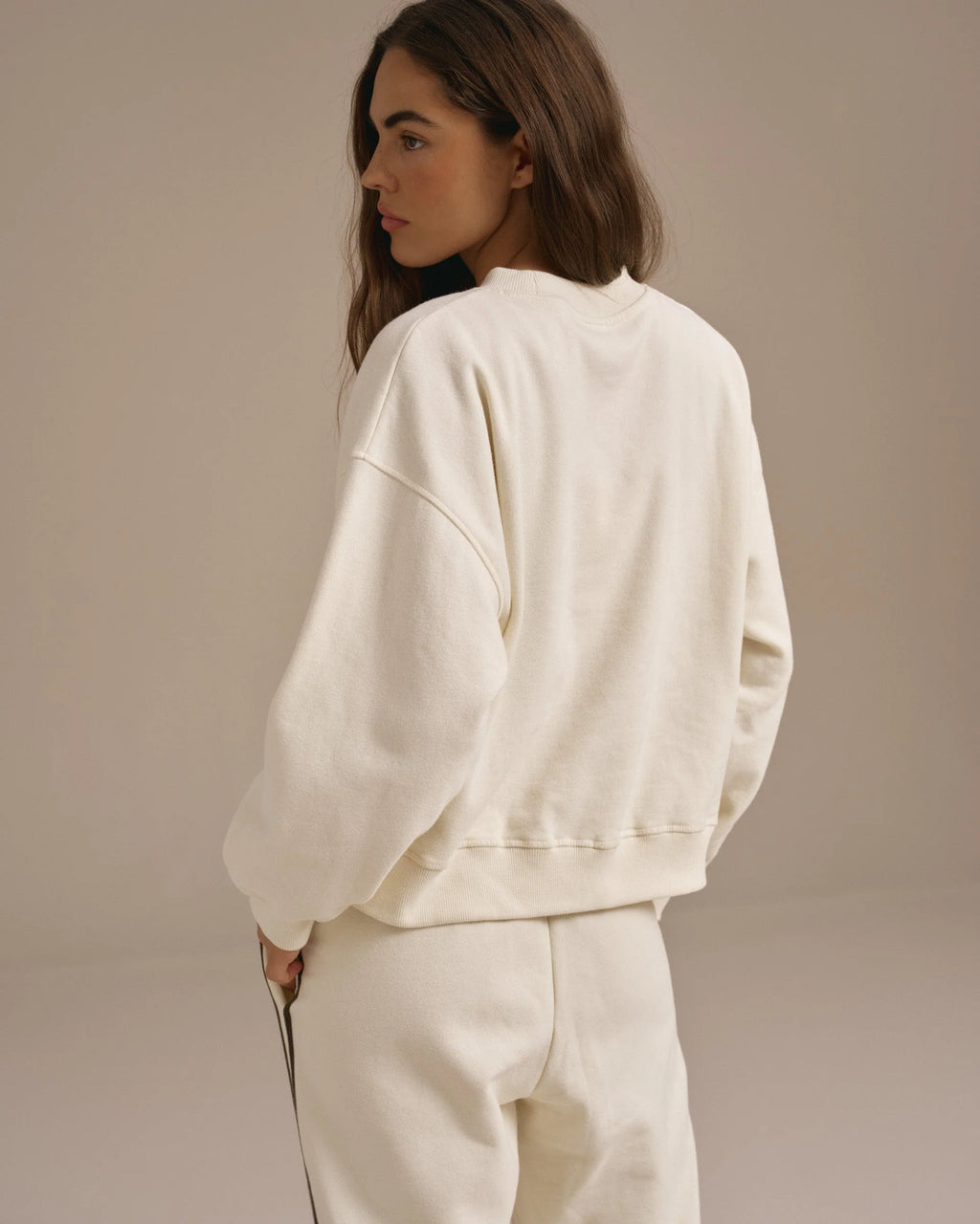 Varsity Loose Fit Sweatshirt - Marshmallow White/Coffee Bean