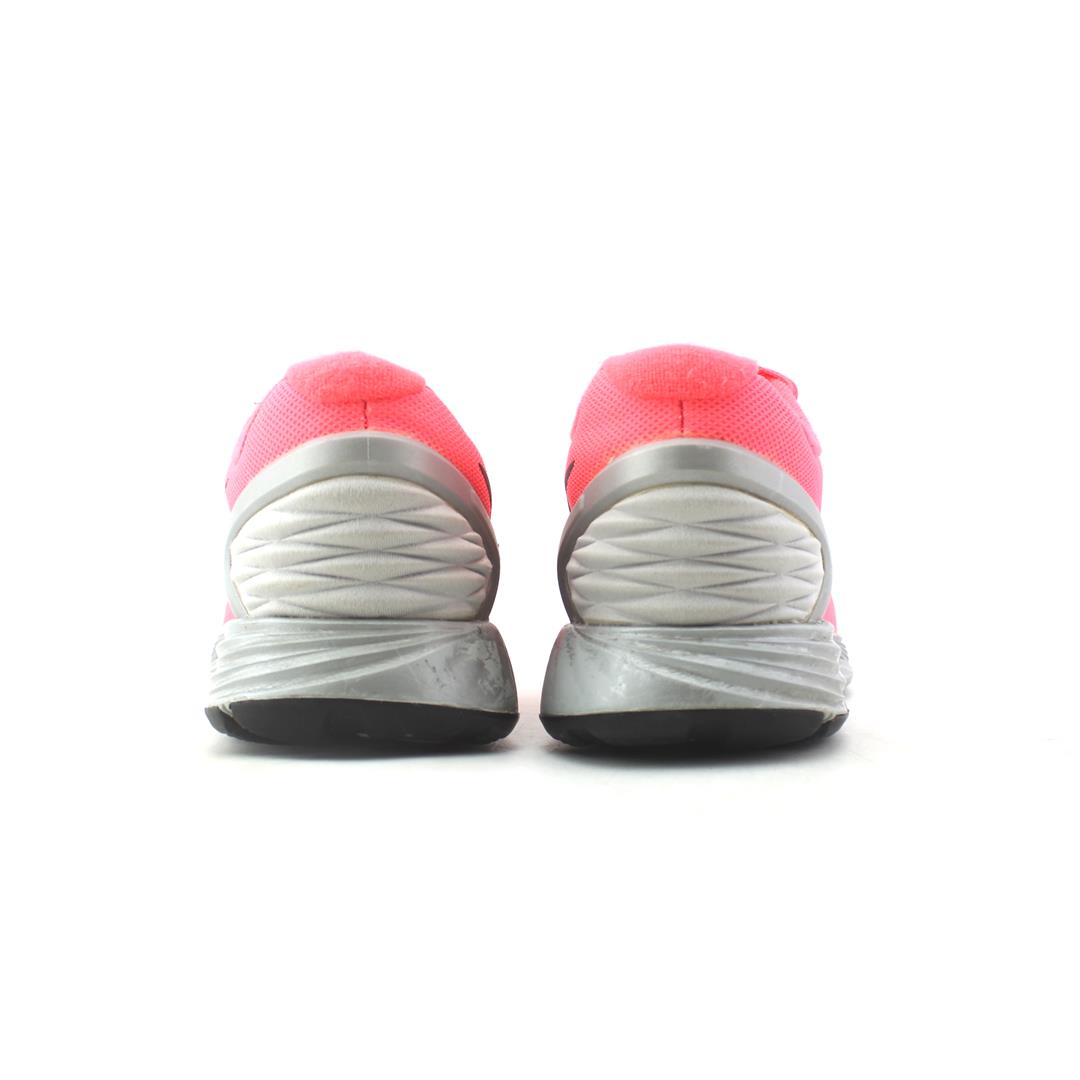LUNARGLIDE 6