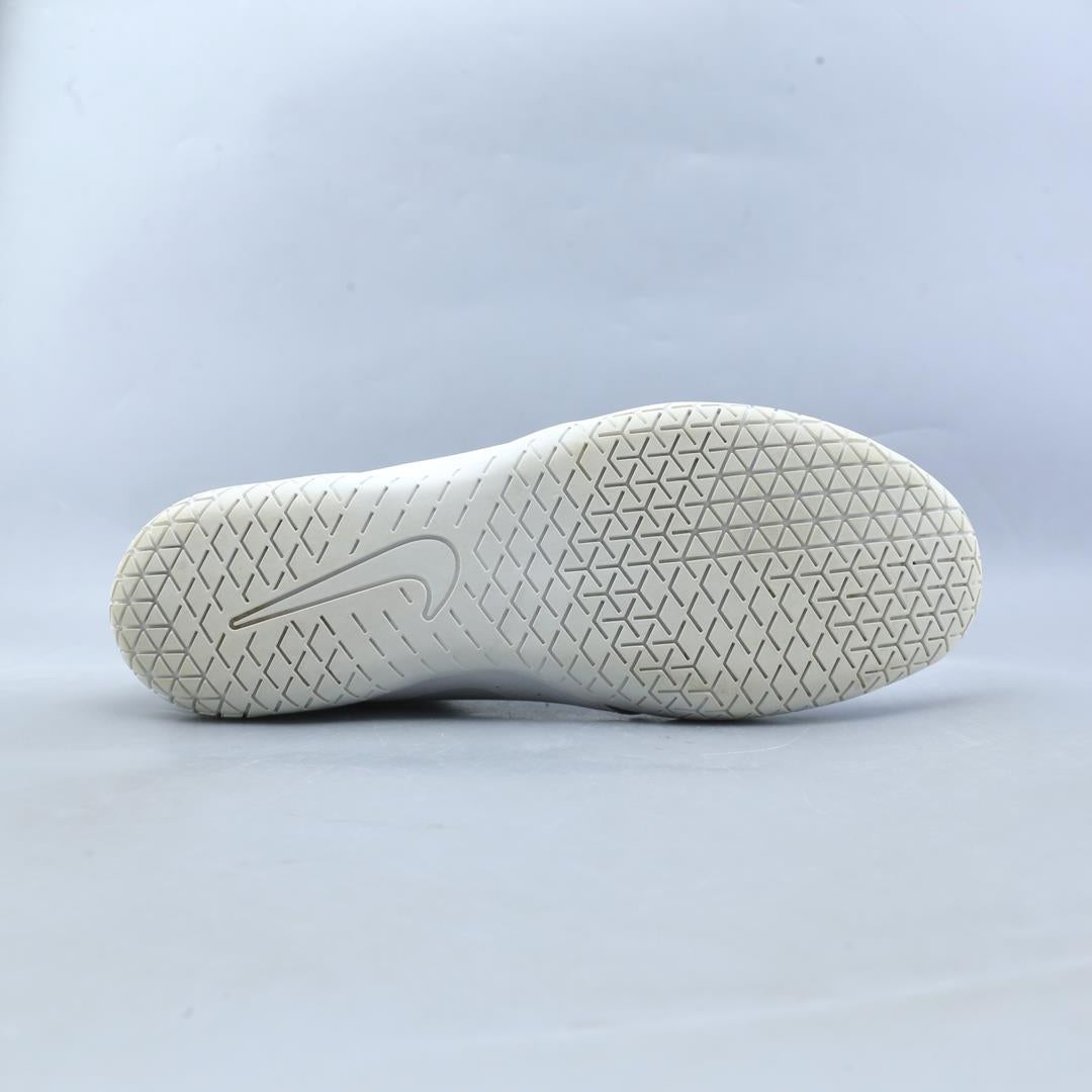 SIDELINE IV
