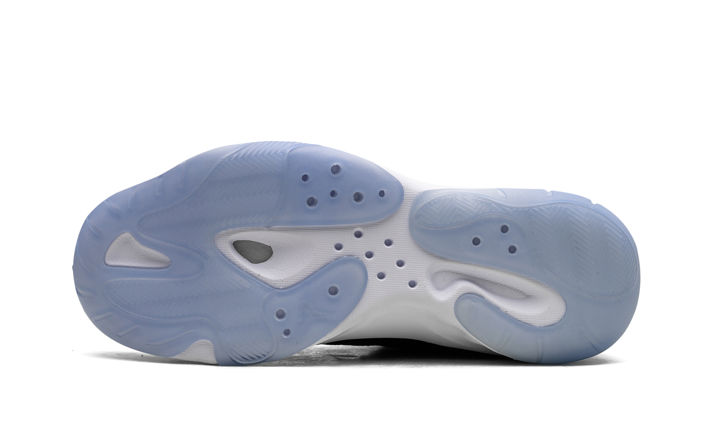 11 CMFT Low "Space Jam" DX3731 001