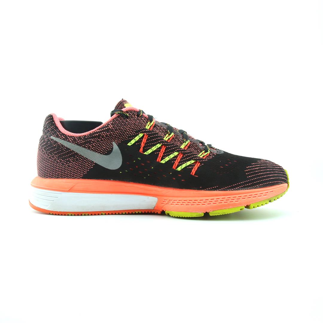 AIR ZOOM VOMERO 10