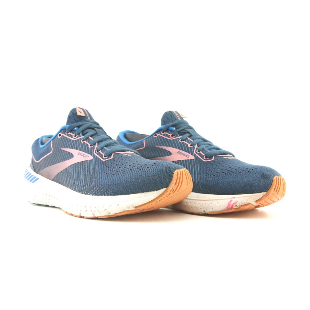 TRANSCEND 7
