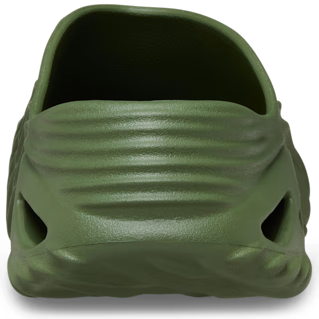 Sculpted Wave Clog