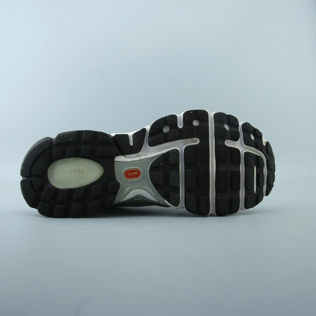 AIR MAX MOTO 9