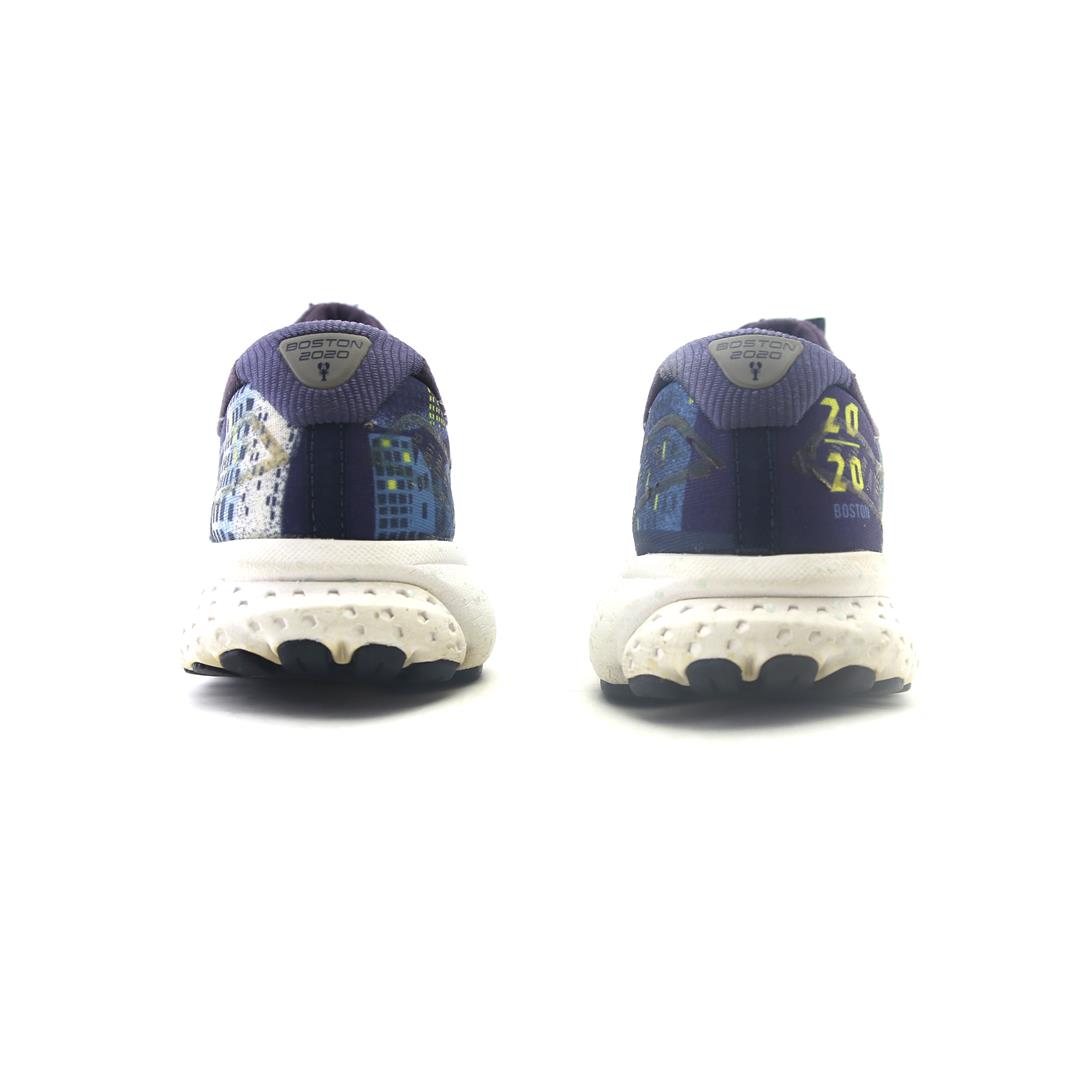 GHOST 12