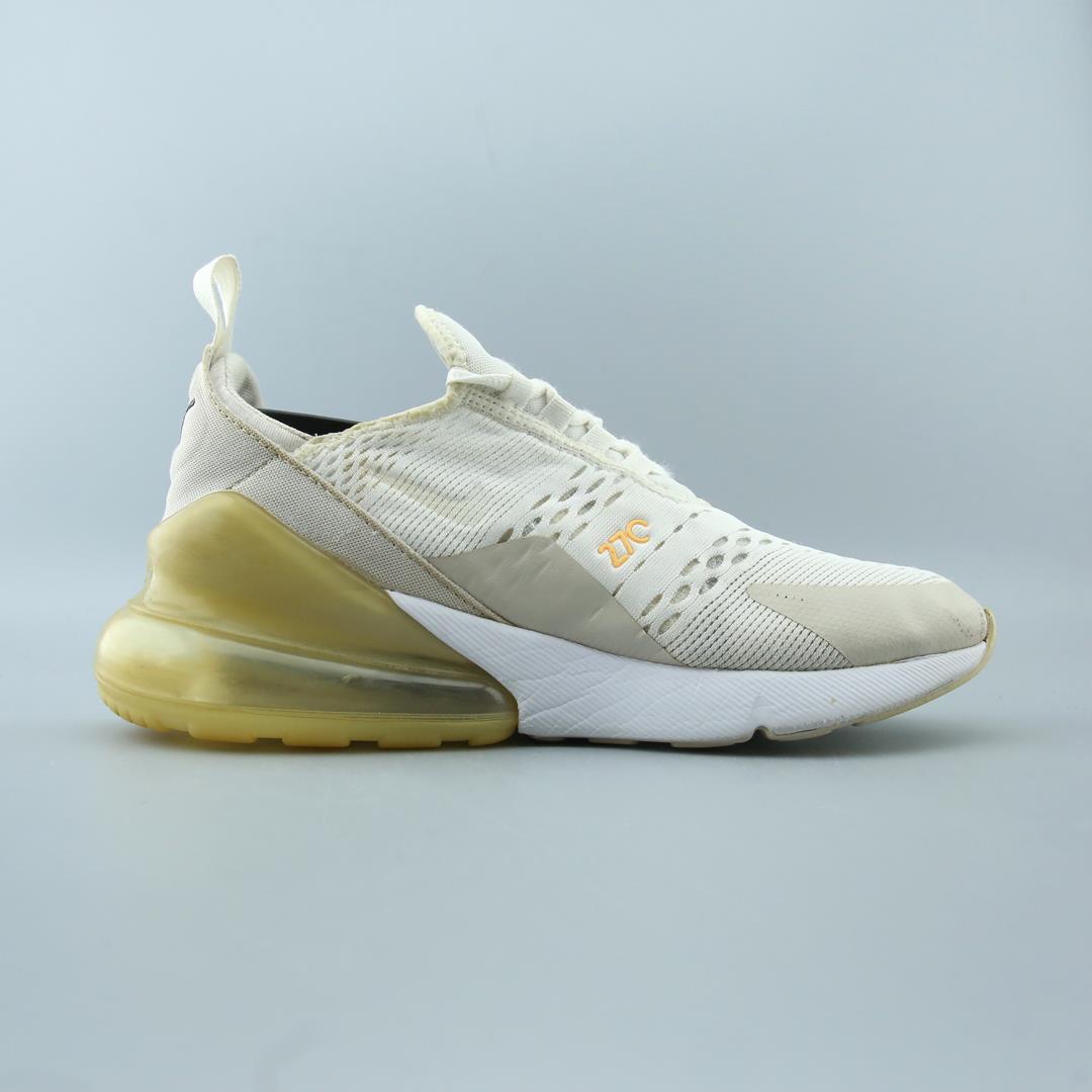 AIR MAX 270