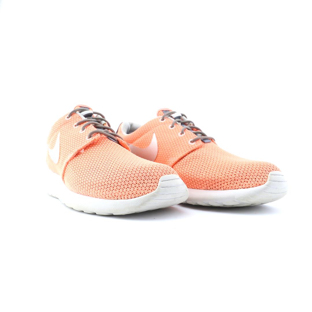 ROSHE ONE