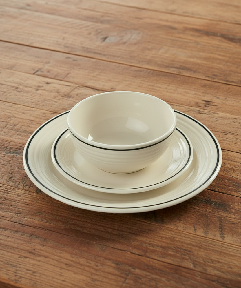 Black Band Classic Rim 10 1/2 Inch Dinner Plate