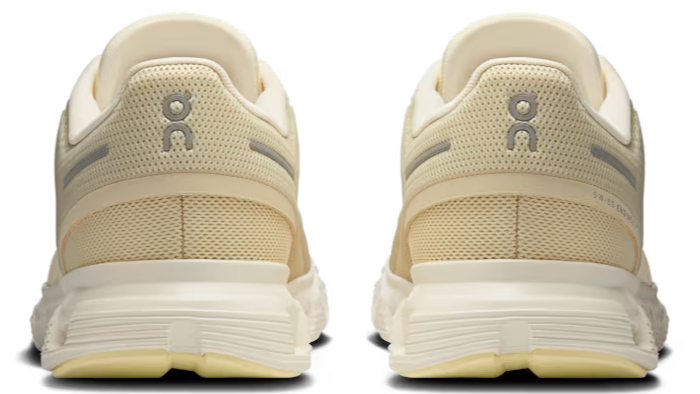 Running Cloud 6 Castor Ivory (Women's)