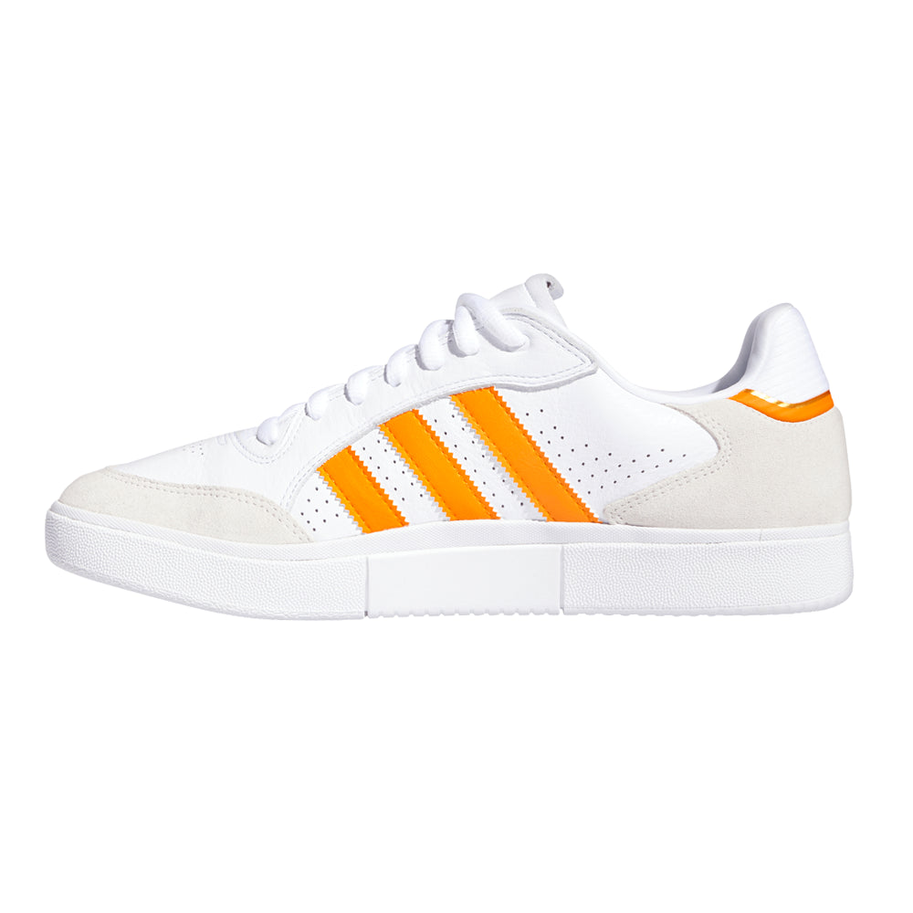 Tyshawn Low Lace Up Sneakers