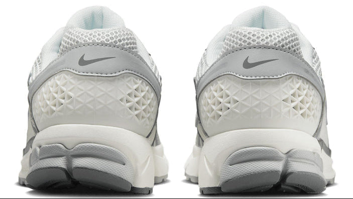 Zoom Vomero 5 Summit White