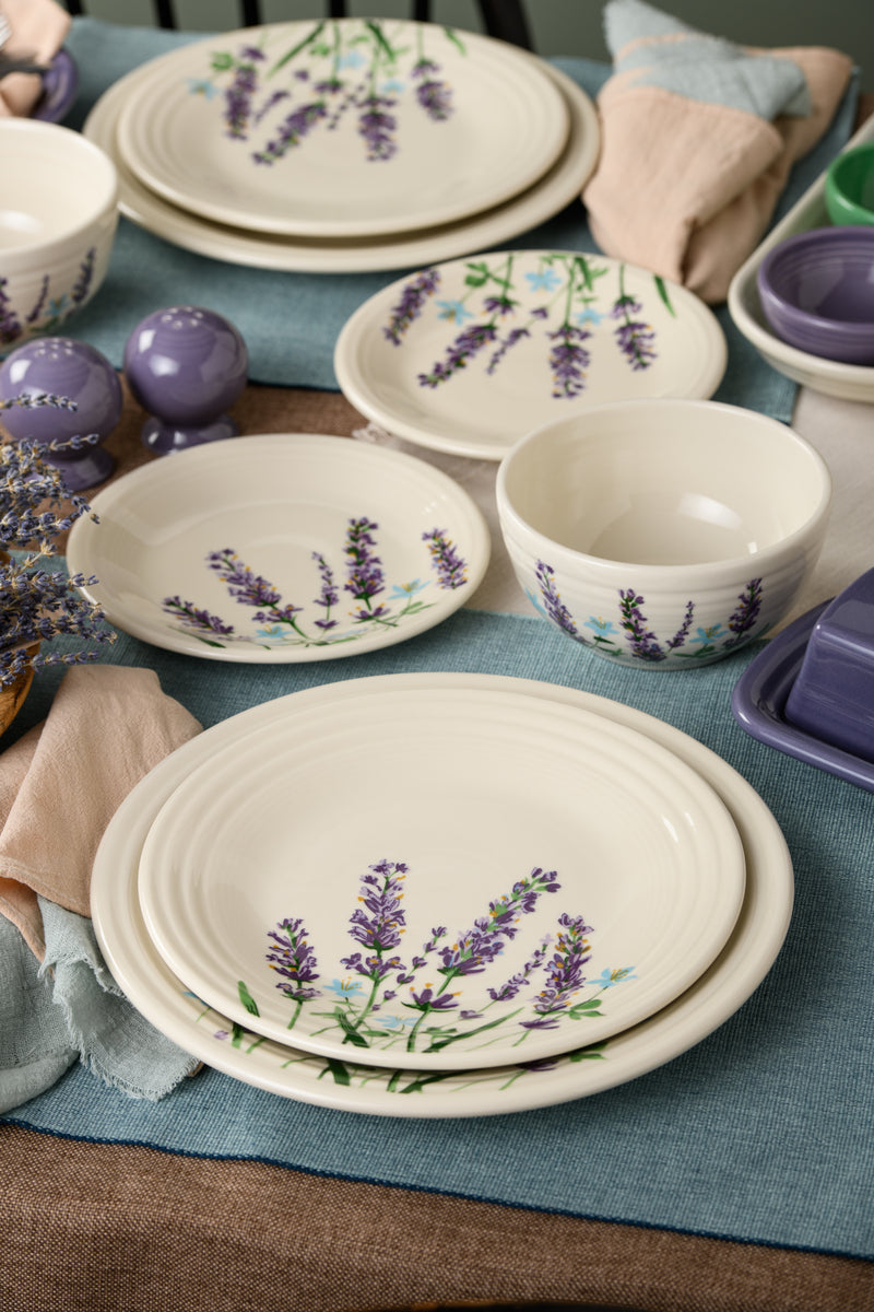 Lavender Bloom Classic Rim 9 Inch Luncheon Plate