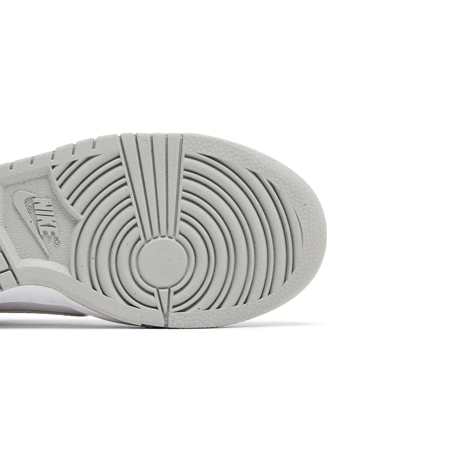 Dunk Low Next Nature 'Light Smoke Grey' Women's (2024)