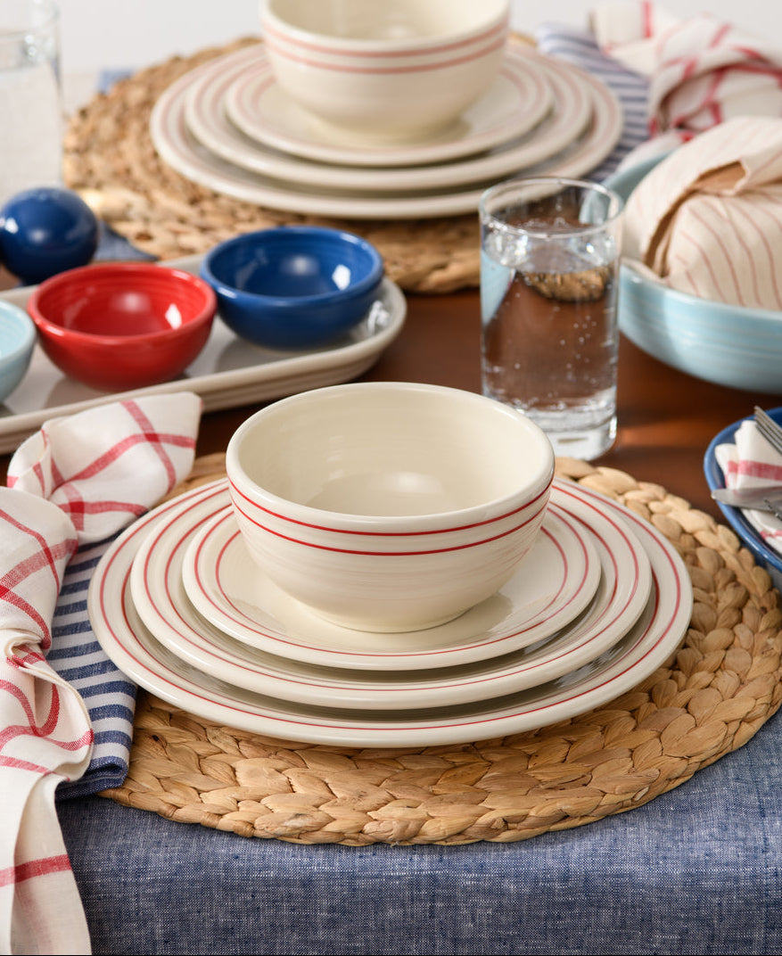 Americana Scarlet Band Classic Bistro 3-Piece Dinnerware Set, Service For 1