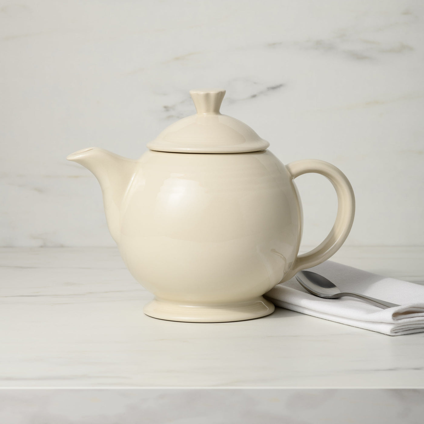 Retired 44 OZ Covered Teapot