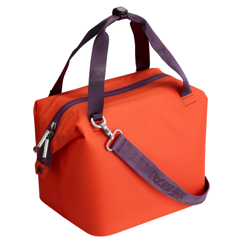 The All Day Julienne Mini Cooler| 10 Can| 7.4 QT| 7.0 L