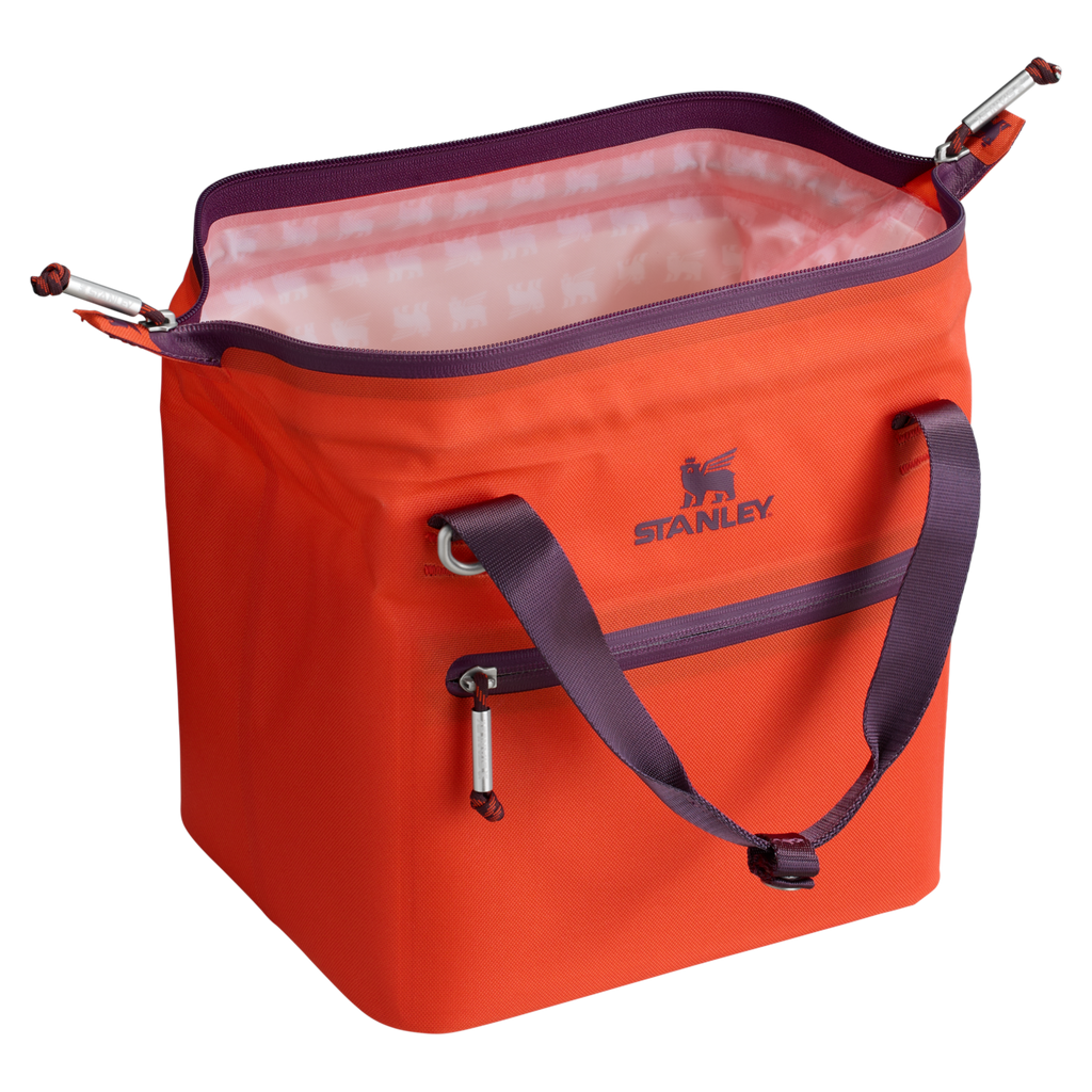 The All Day Julienne Mini Cooler| 10 Can| 7.4 QT| 7.0 L