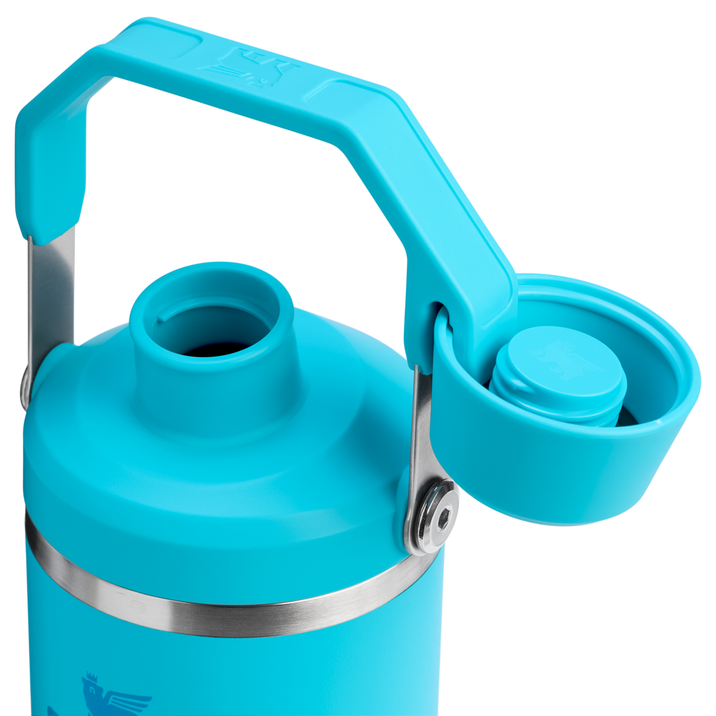 The IceFlow™ Tumbler with Fast Flow Lid| 30 OZ
