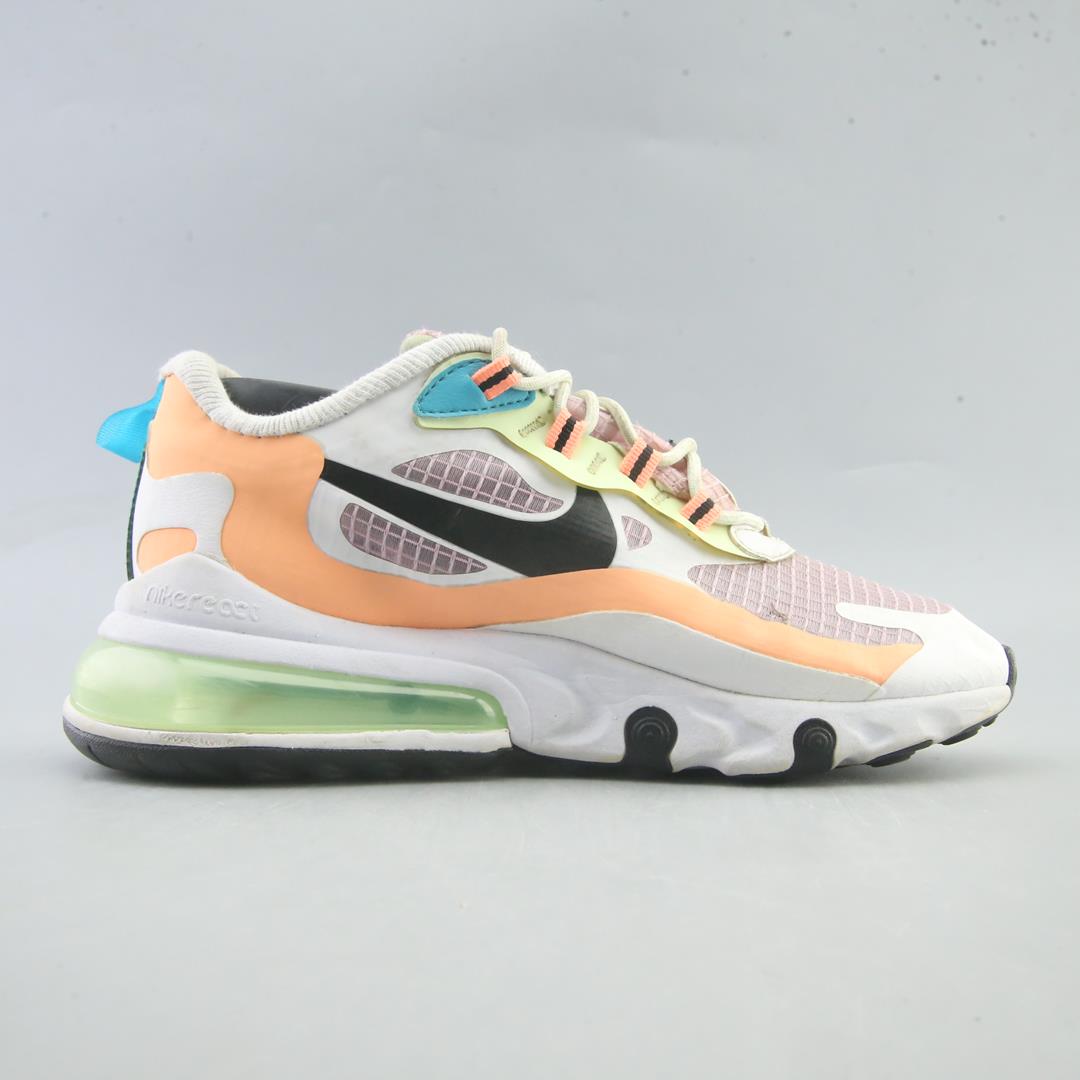 AIR MAX 270 REACT