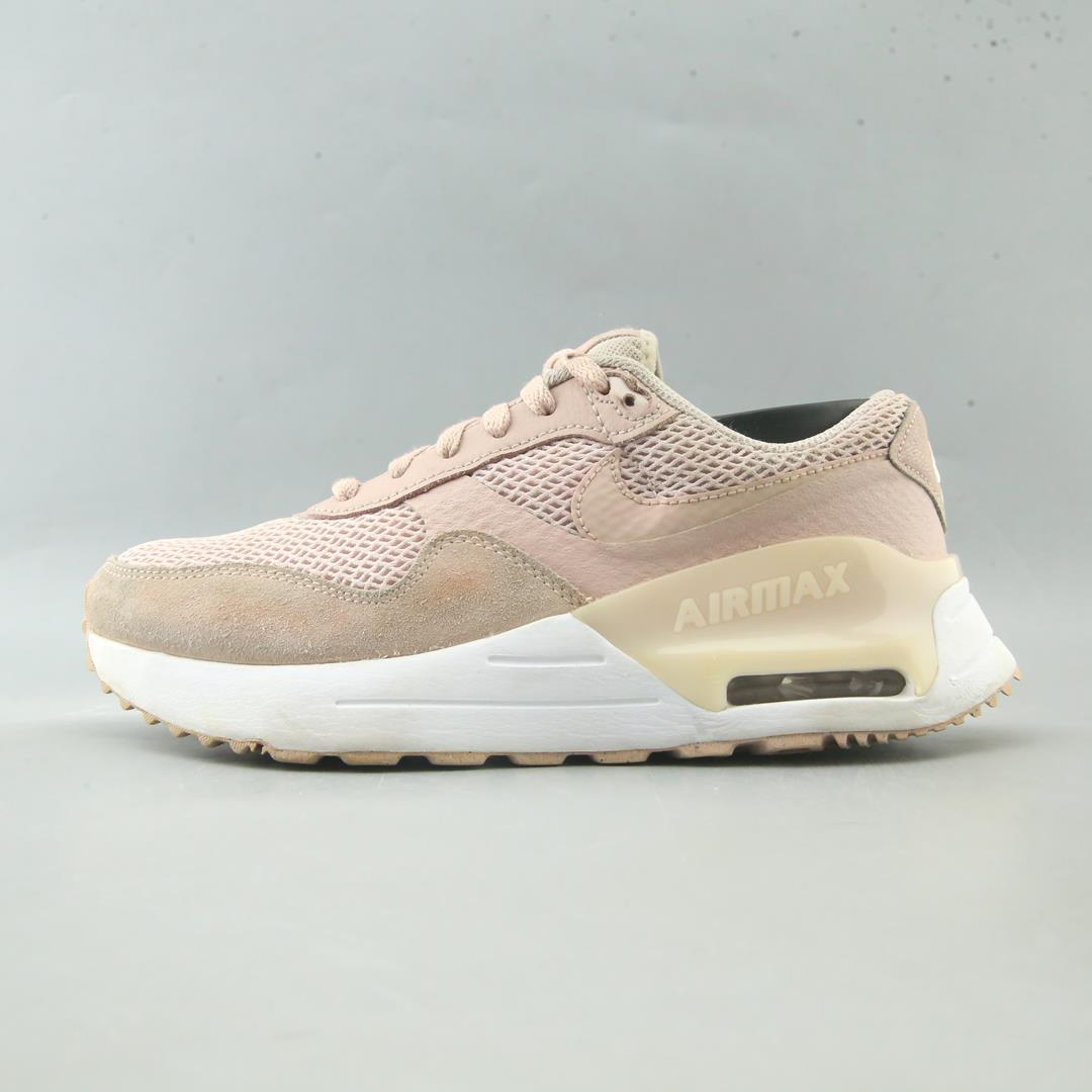AIR MAX SYSTM