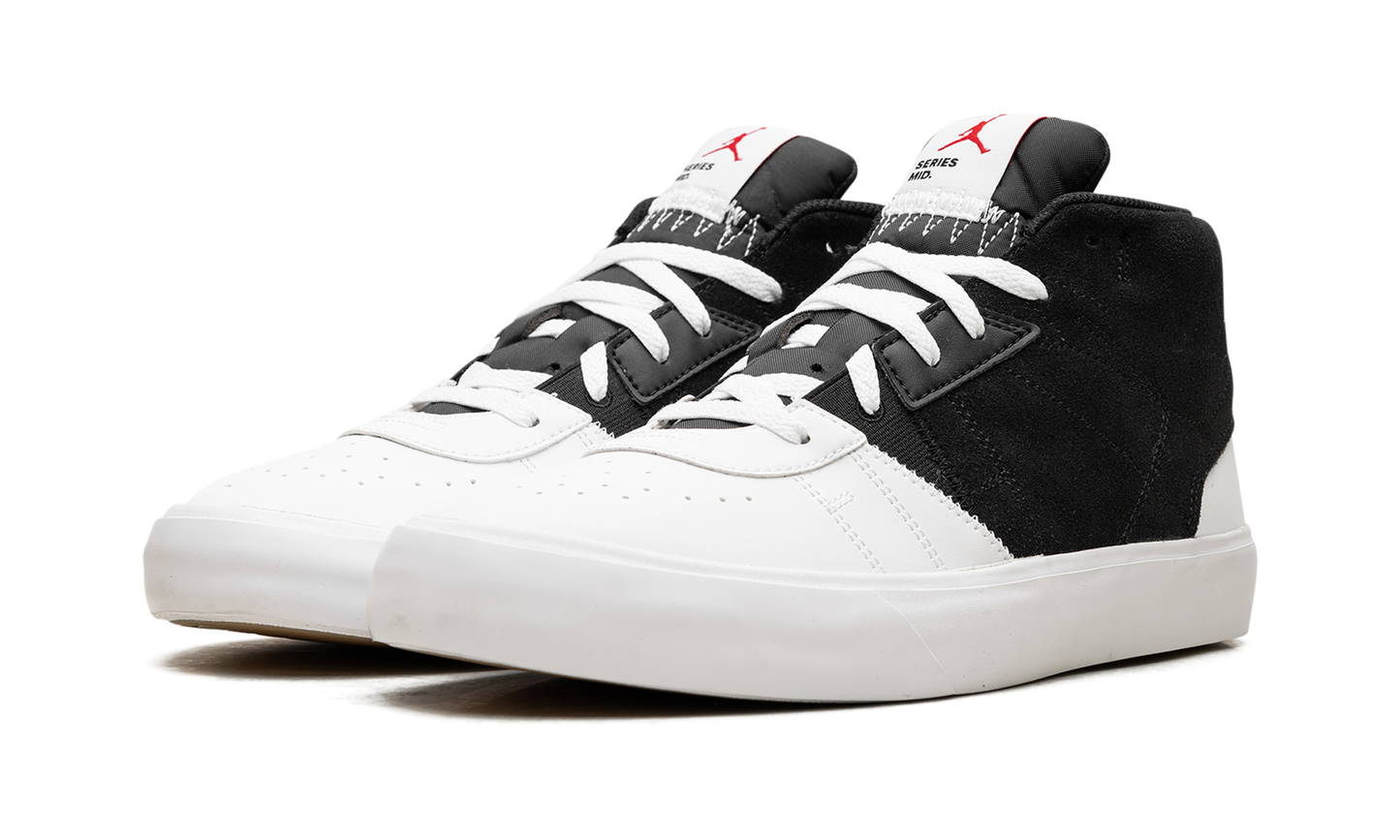 Series Mid "Black/White/University Red" DA8026 061