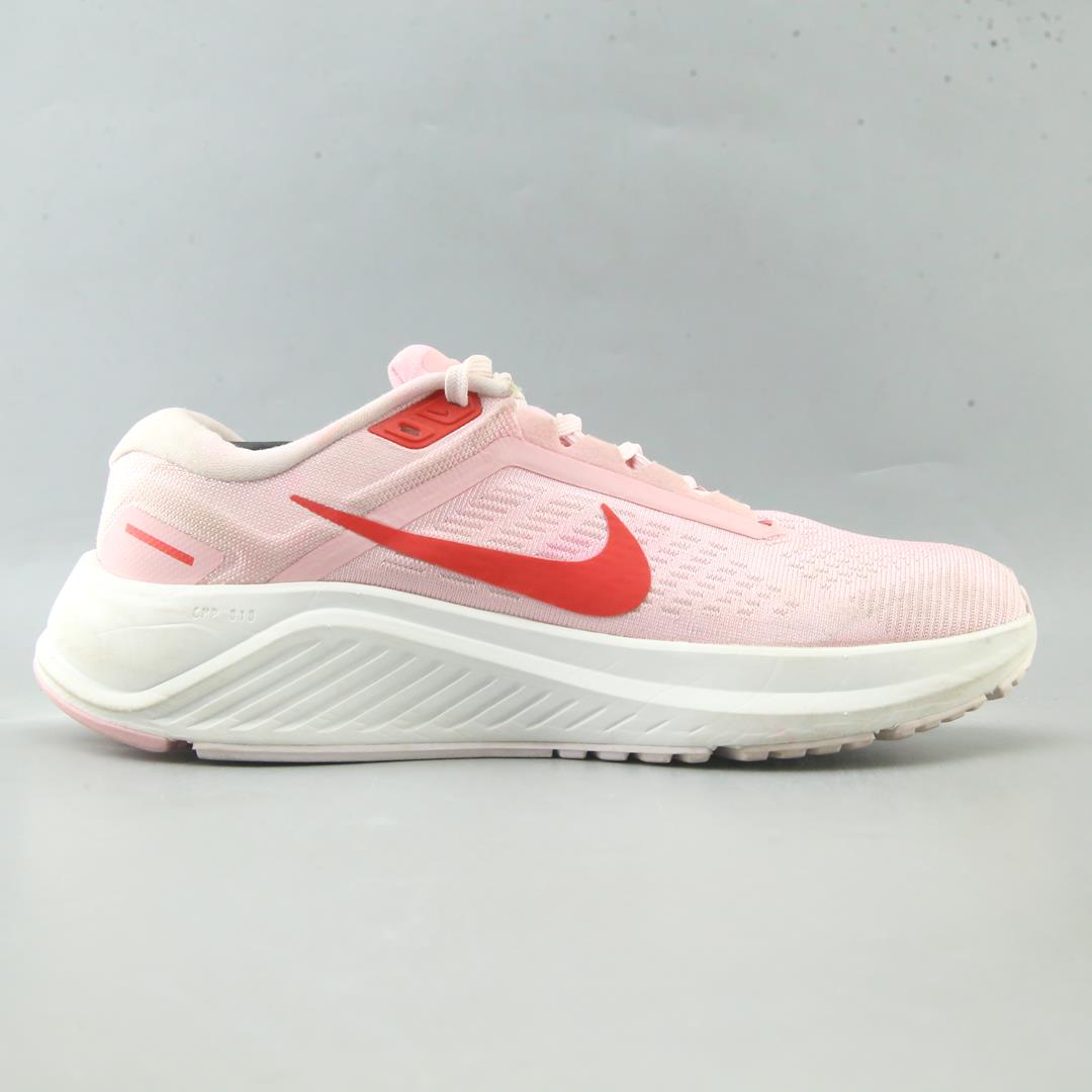 AIR ZOOM STRUCTURE 24