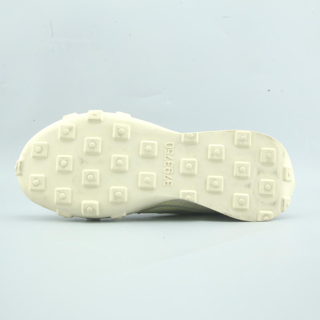 WAFFLE RACER