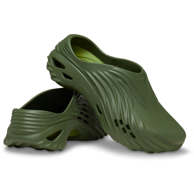 Sculpted Wave Clog