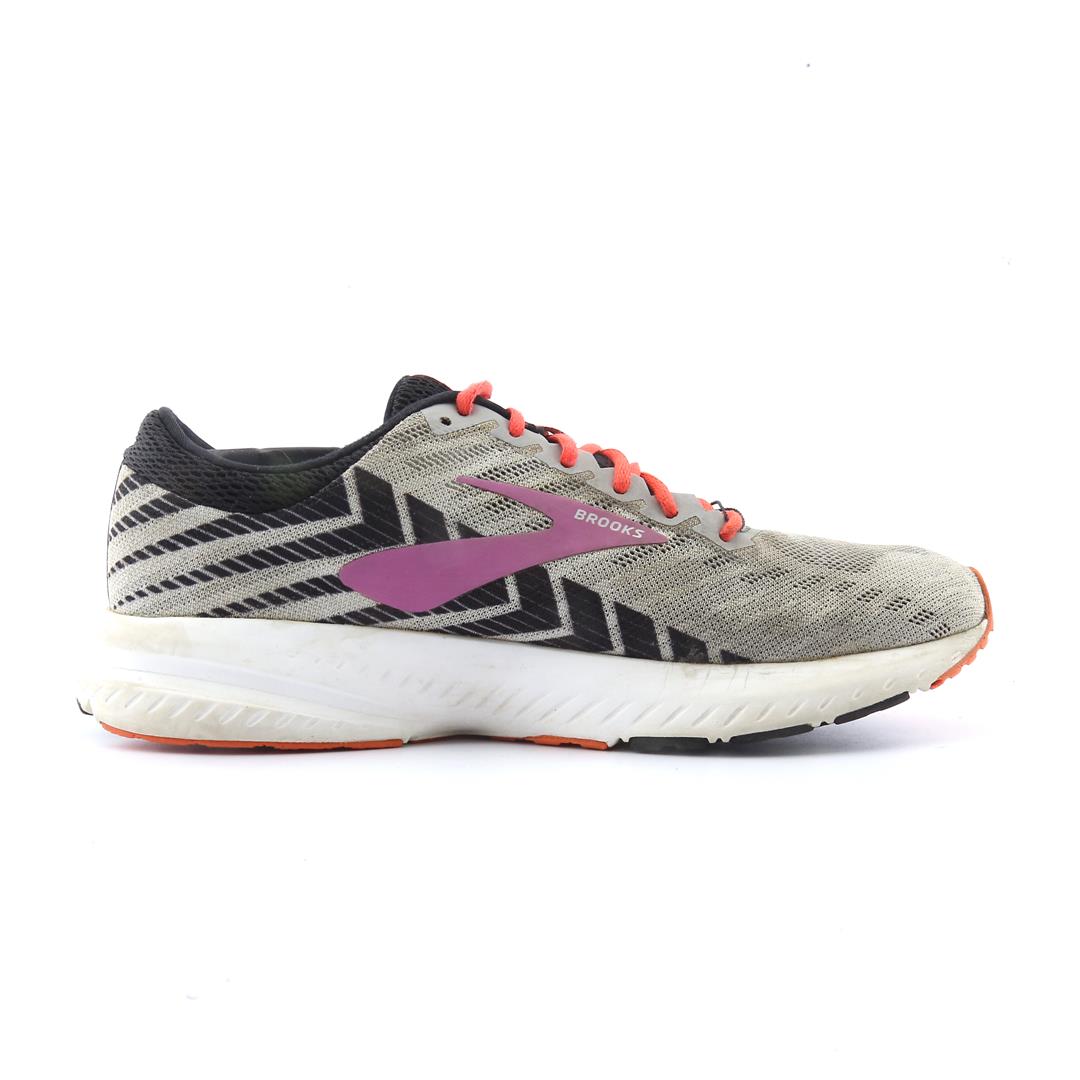 LAUNCH 6
