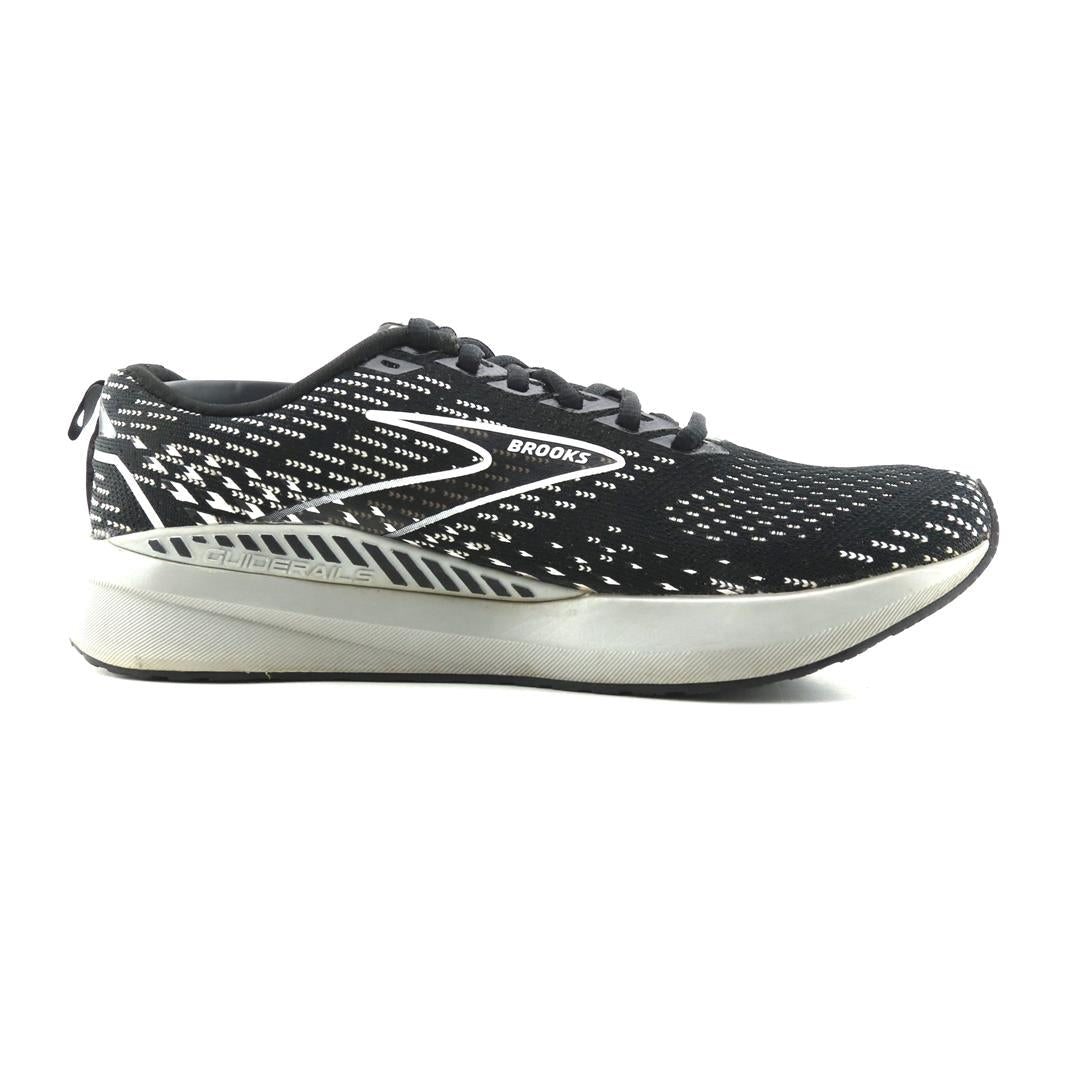 LEVITATE 5