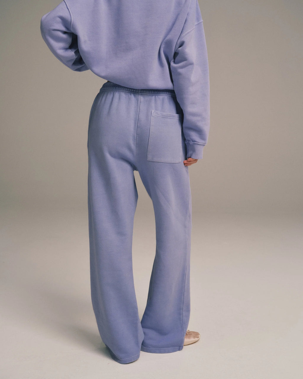 Varsity Straight Leg Sweatpants - Washed Lavender