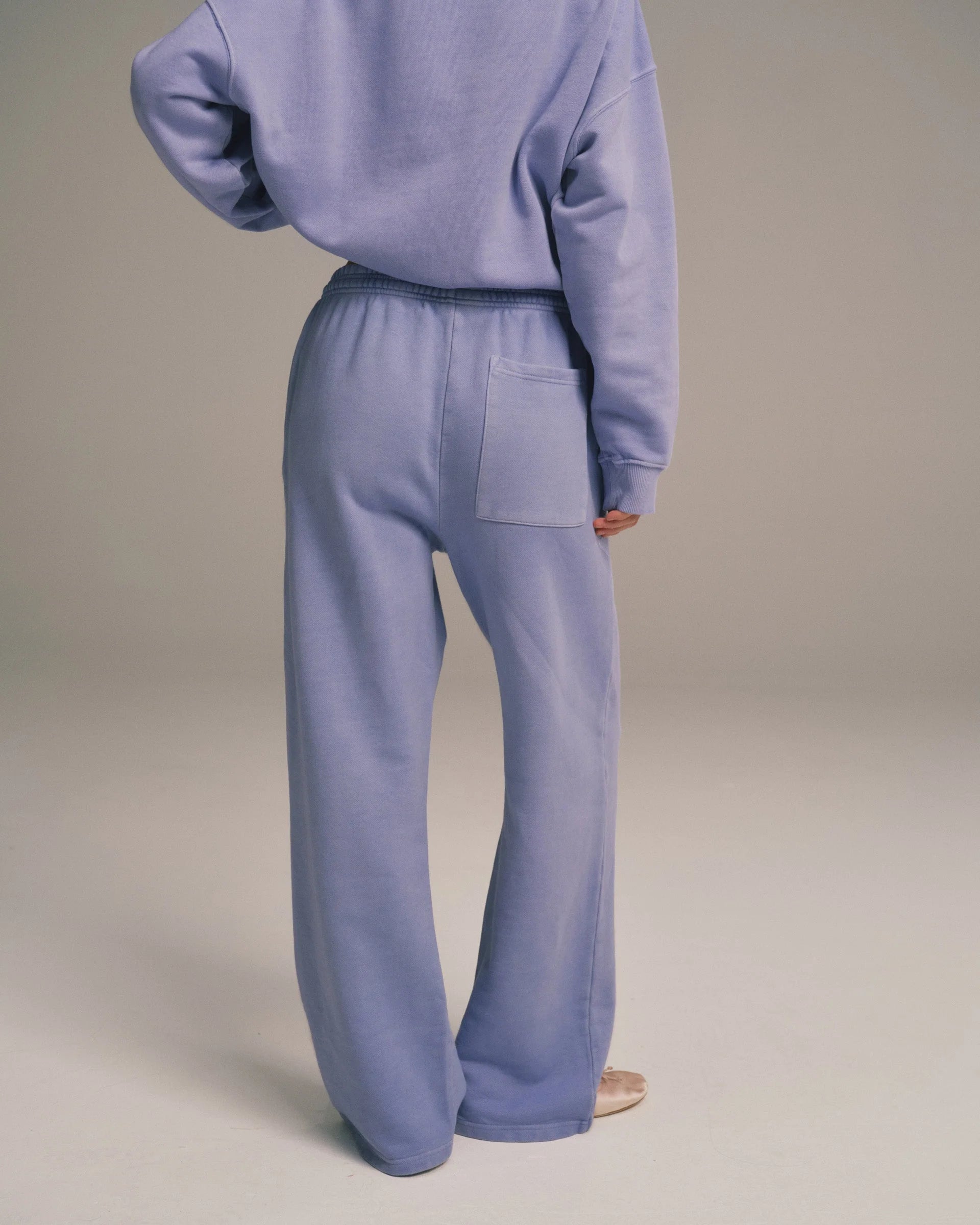 Varsity Straight Leg Sweatpants - Washed Lavender