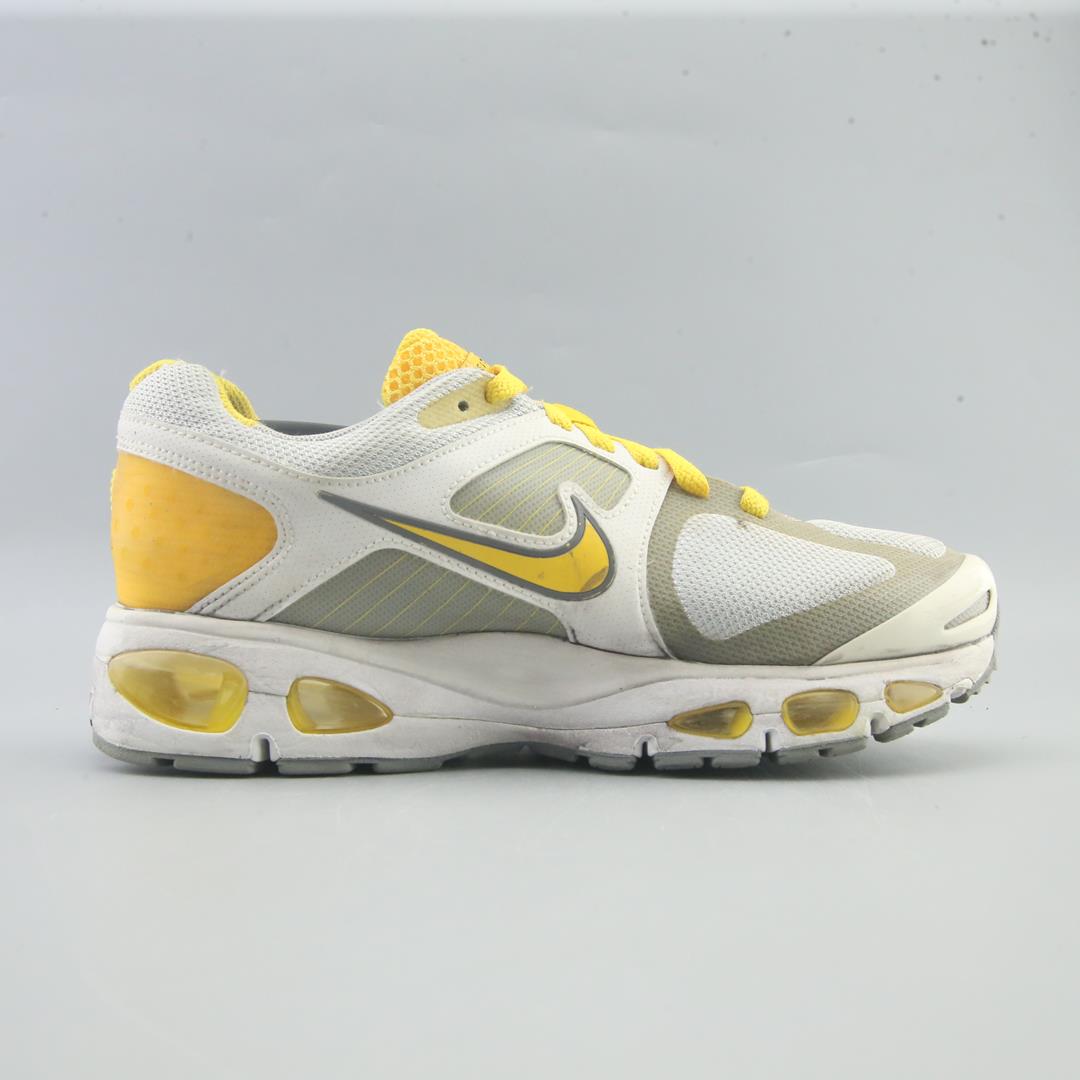 LIVESTRONG FLYWIRE