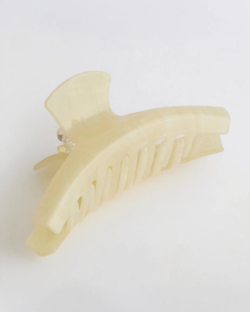 Curve Claw Clip - Cream