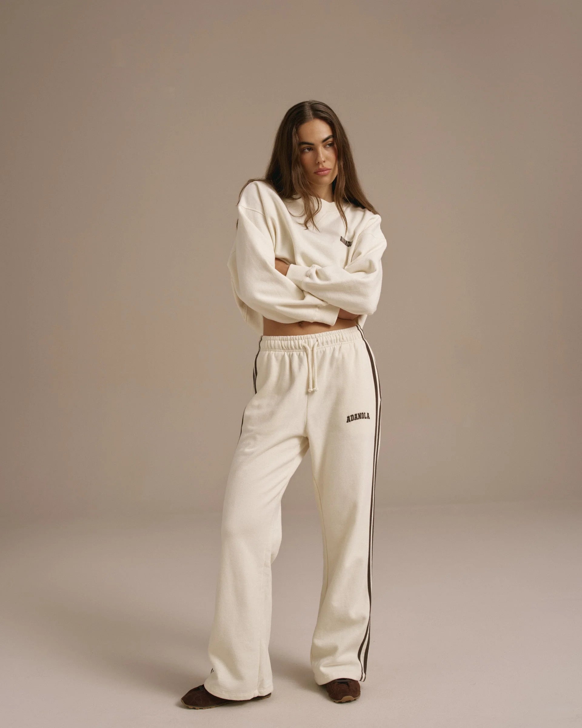Varsity Loose Fit Sweatpants - Marshmallow White/Coffee Bean