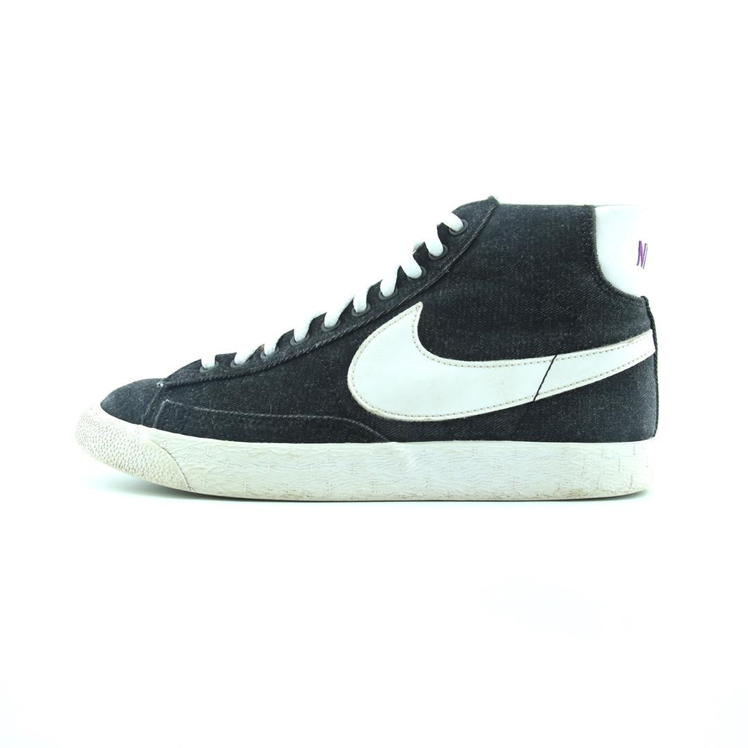 BLAZER MID