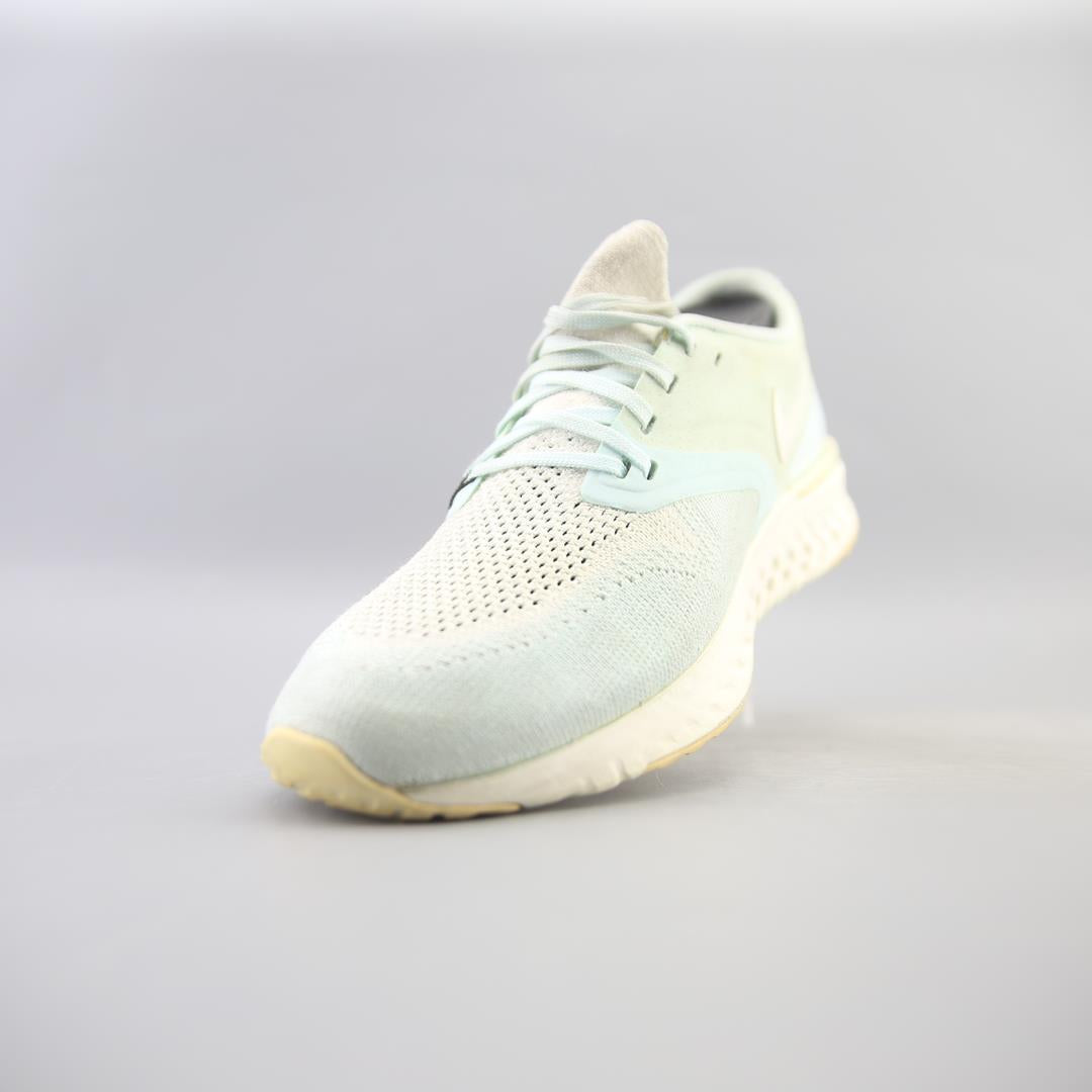 REACT FLYKNIT 2